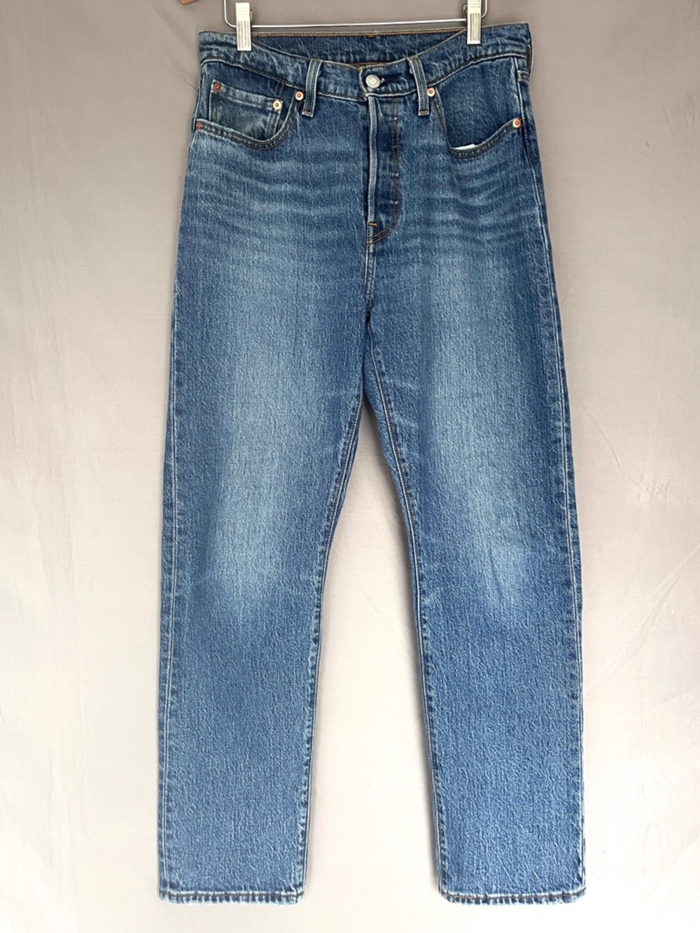 Levi's 501 Jeans 30x30 Button Fly Straight Leg Medium Wash Vintage Fit Unisex